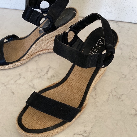 Ralph Lauren Blk Wedge sz 7 - Picture 2 of 9